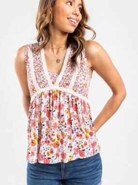 Blue Rain Floral Sleeveless Smocked Lace Trim Blouse M Peasant Coquette Festival